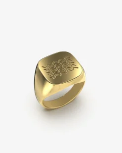 ANELLO CHEVALIER QUADRATO SMUSSATO IN ORO