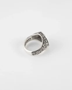 ANELLO CHEVALIER ROMEO IN ARGENTO CON PIETRA NERA