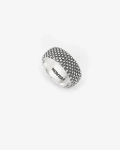 ANELLO FASCIA PUNTINATA IN ARGENTO
