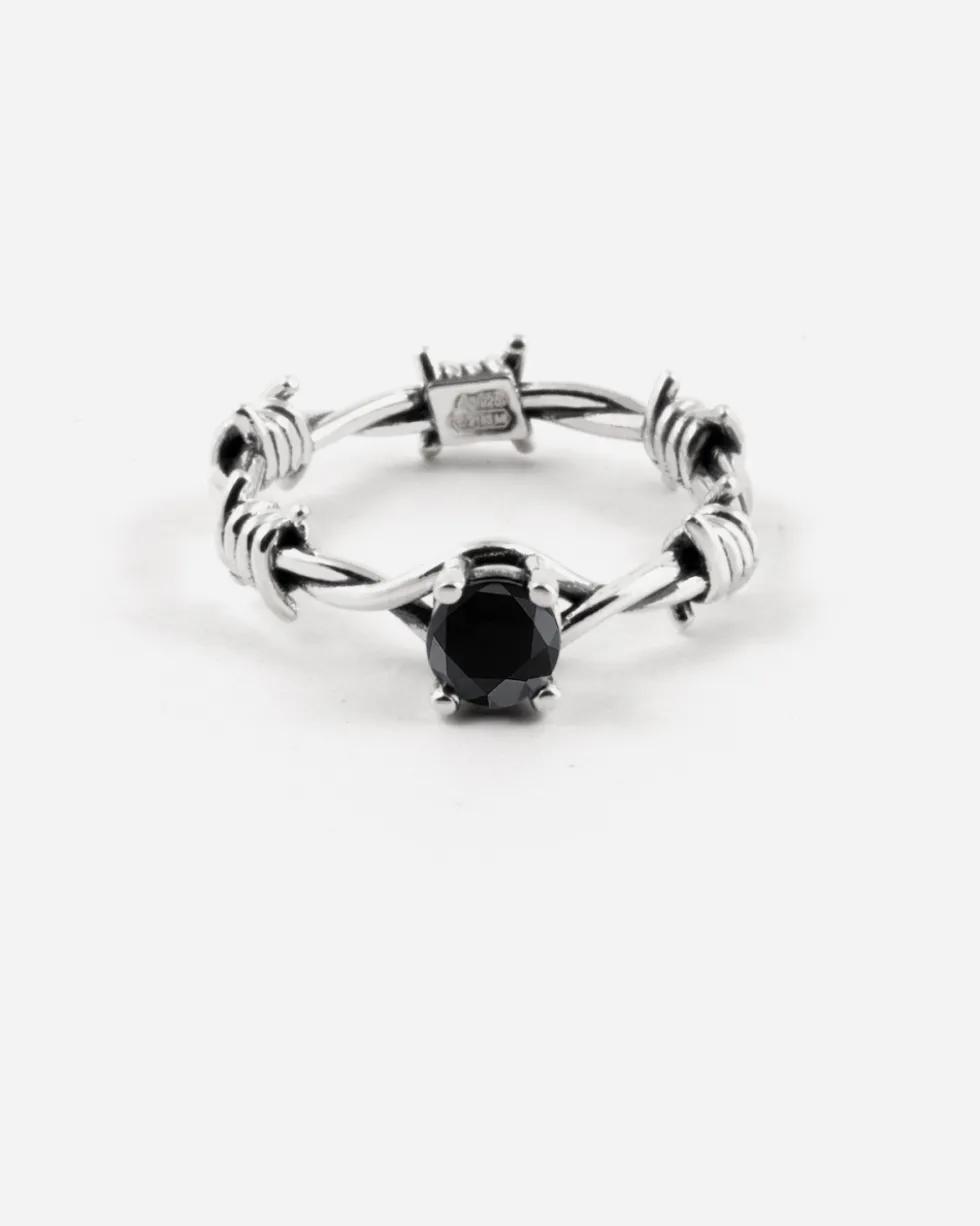 ANELLO SOLITARIO FILO SPINATO IN ARGENTO CON BRILLANTE NERO