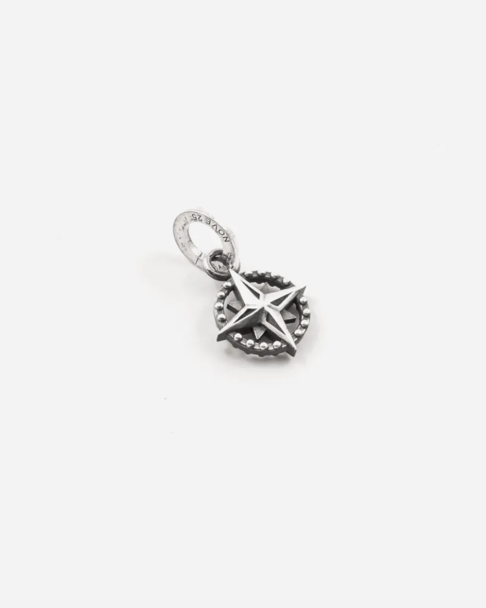 CIONDOLO MINI CHARM ROSA DEI VENTI IN ARGENTO