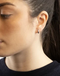 ORECCHINO A CERCHIO DIAM 8 MM CON SCATTINO IN ARGENTO
